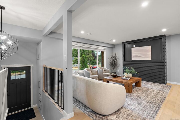 Property Photo: 3053 Jenner Rd BC V9C 1N3