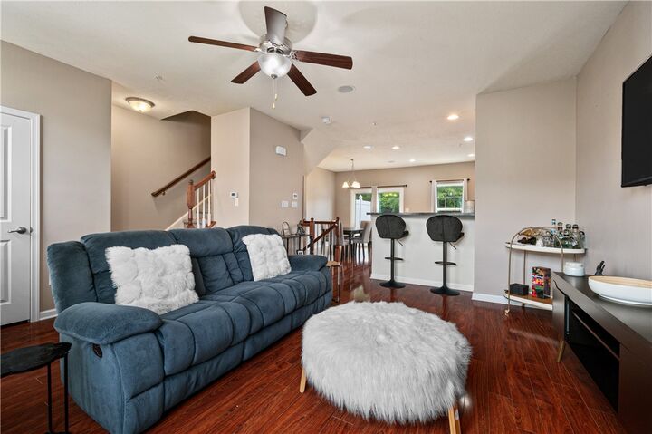 Property Photo:  347 Sunrise Dr  PA 15106 