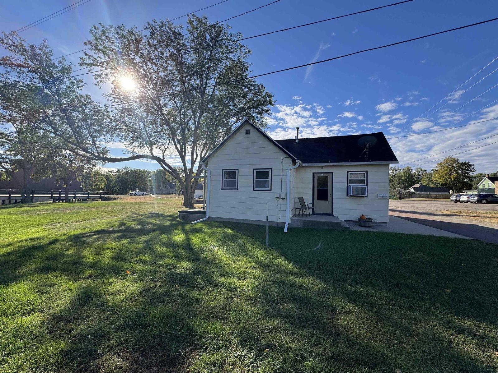 Property Photo: 311 W 7th SD 57078