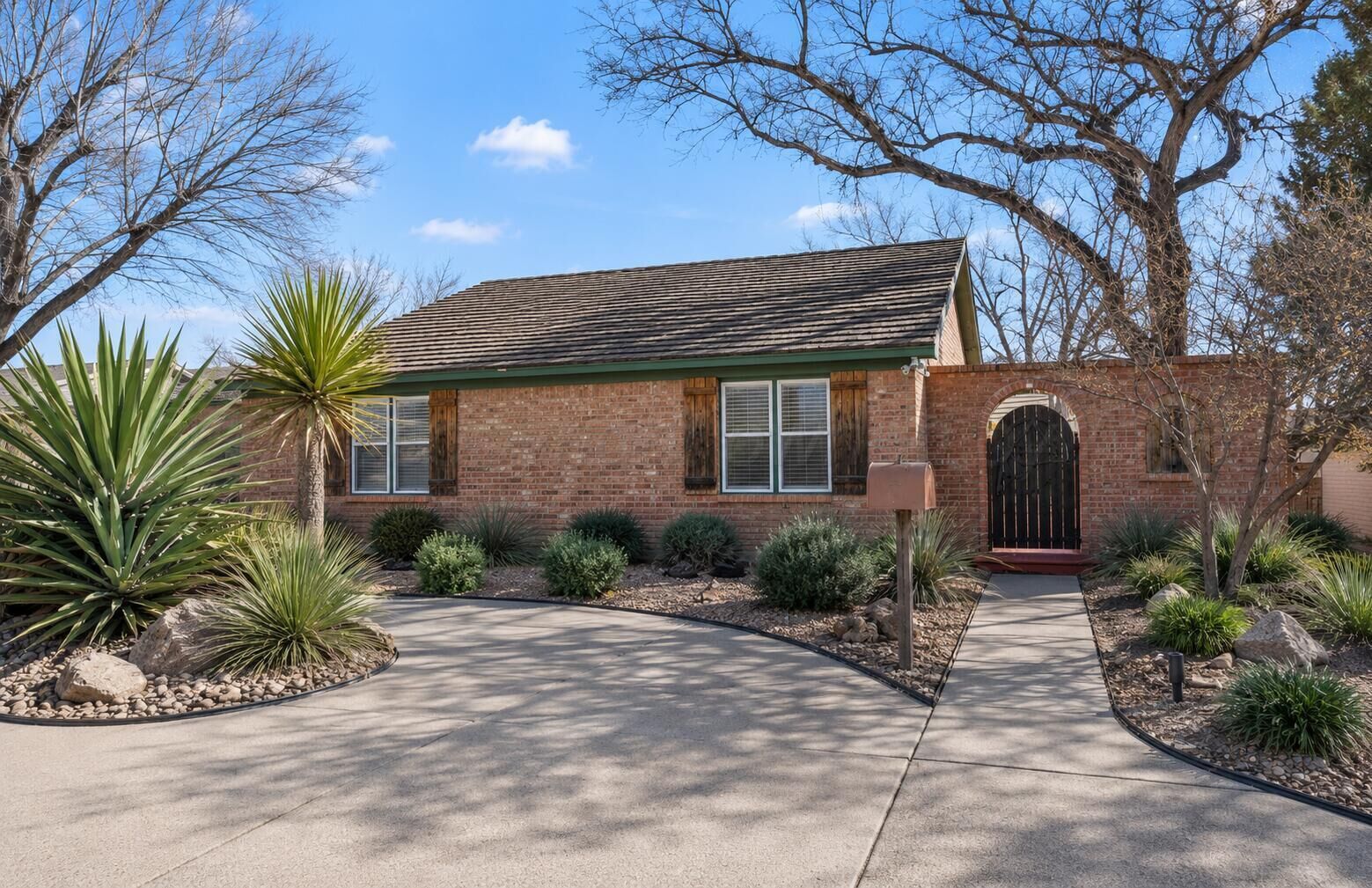 Property Photo:  2217 Peach Tree Street  TX 79109 