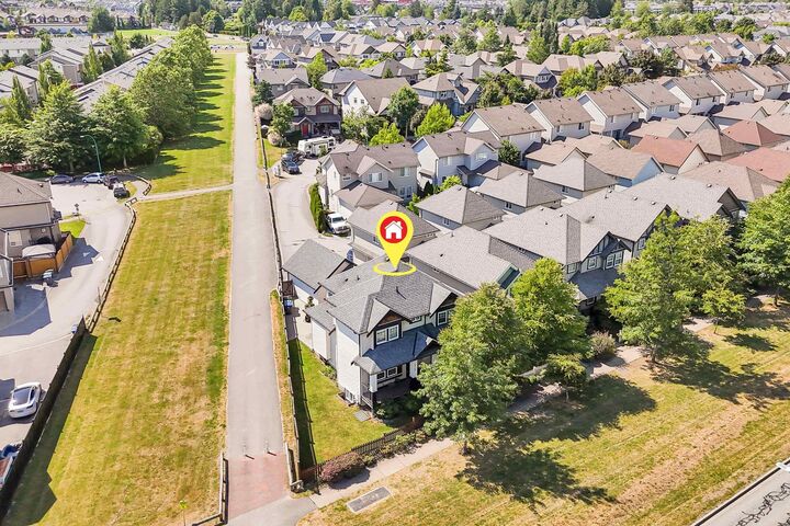 Property Photo: 6925 196 Street BC V4N 5Z1