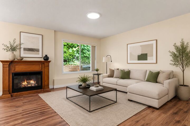Property Photo: 3350 Elmwood Drive 19 BC V2S 6B2