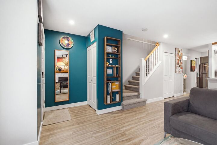 Property Photo: 1203 Madison Avenue 7 BC V5C 6R9
