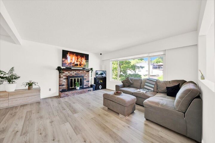 32410 Diamond Avenue — photo 1