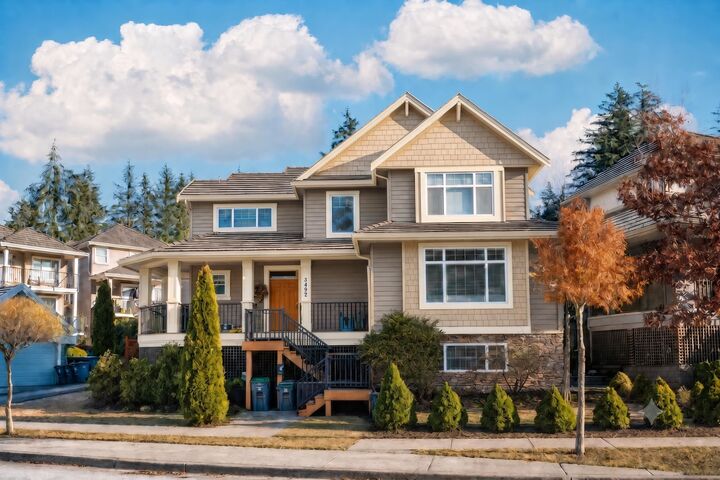 3492 147A Street — photo 1