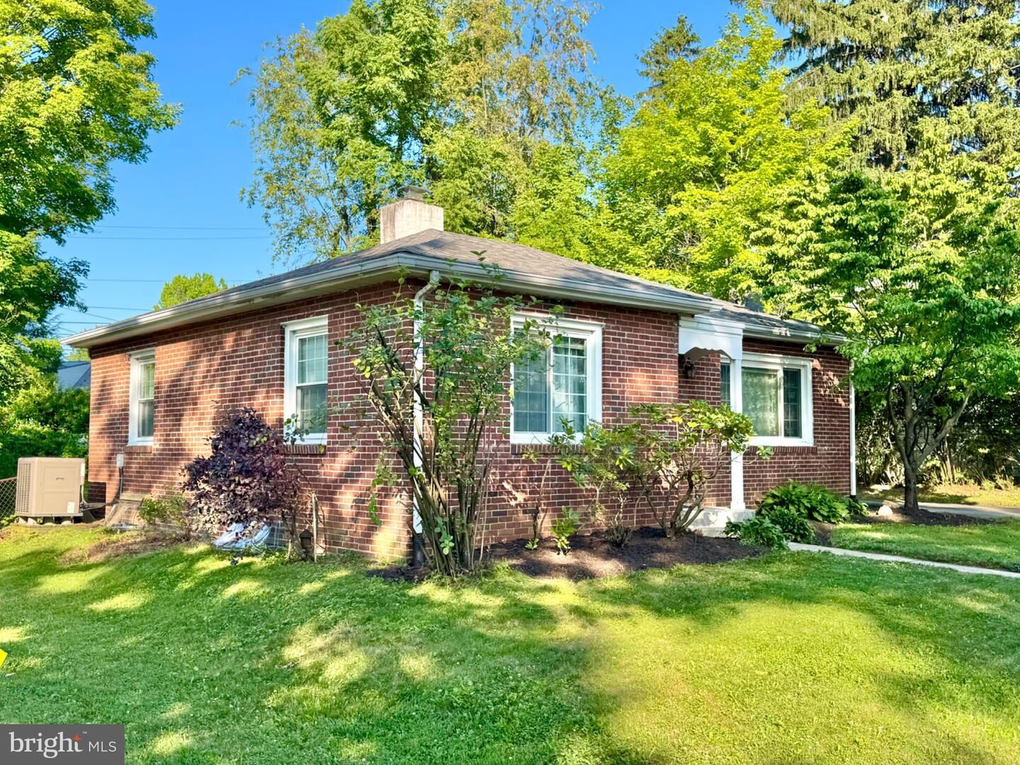 Property Photo:  1167 Oneida Street  PA 16801 