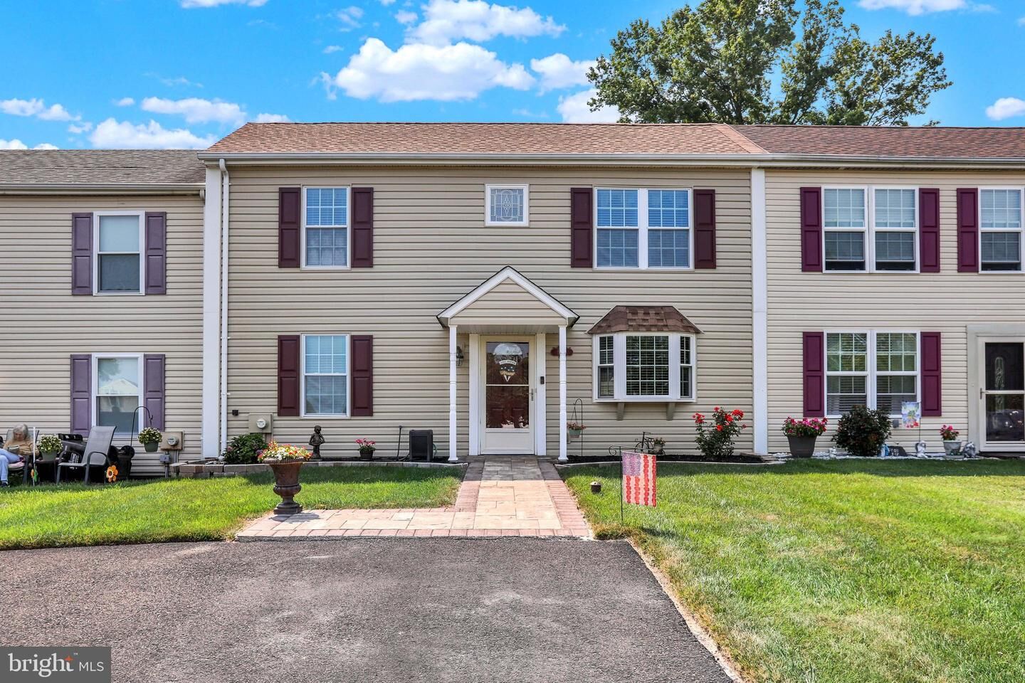 Property Photo:  5759 Cavalier Ct # E  PA 19020 