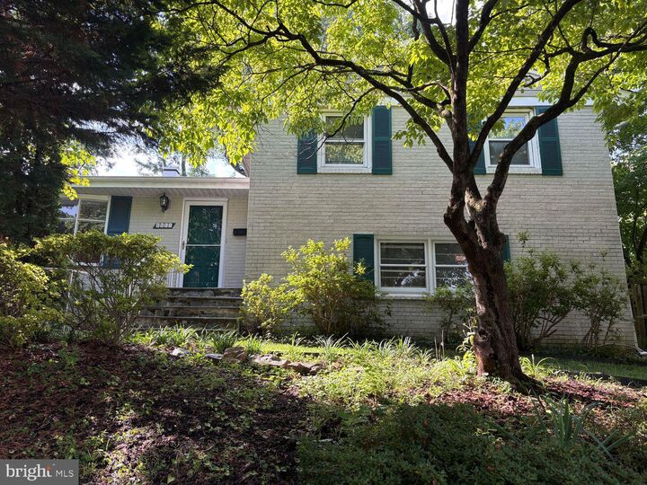 Property Photo: 8511 Freyman Drive MD 20815
