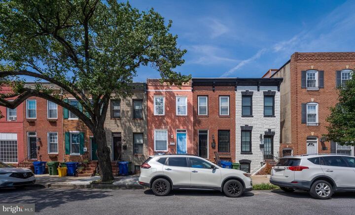 Property Photo:  836 S Kenwood Avenue  MD 21224 