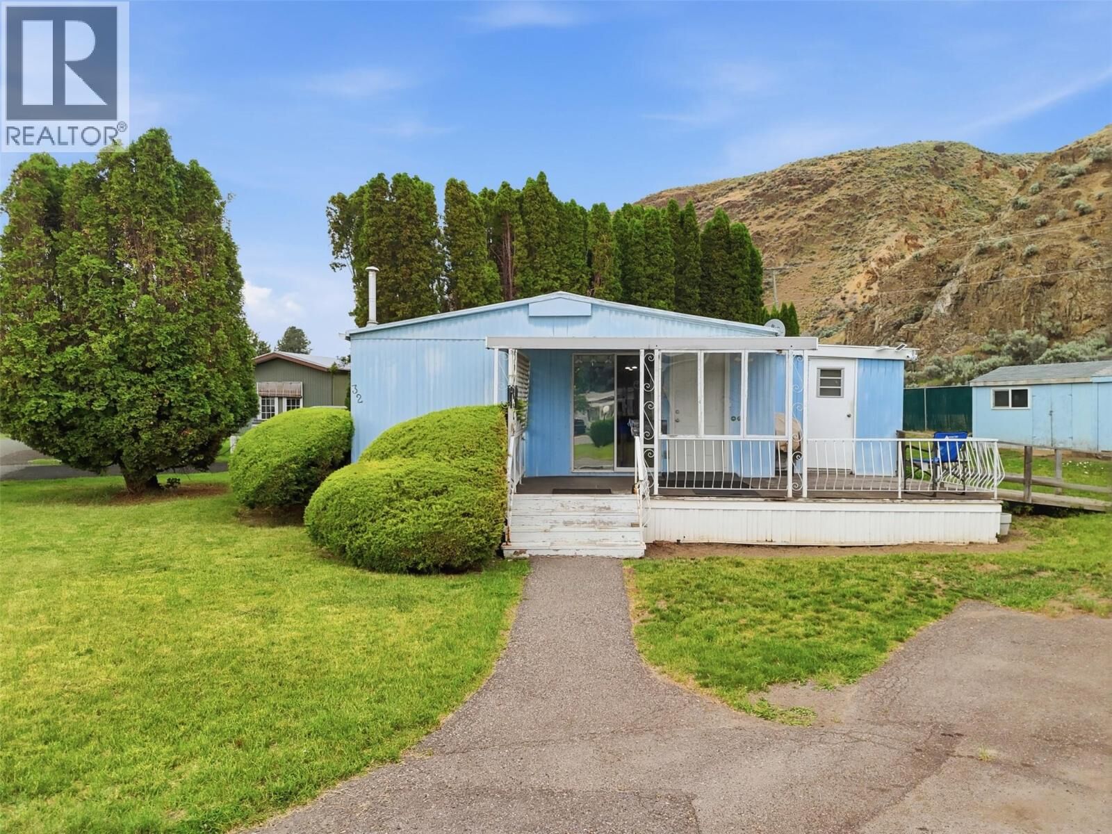 Property Photo:  2401 Ord Road 32  BC V2B 7V8 