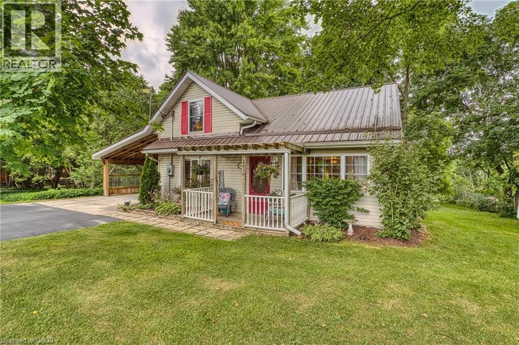 Property Photo: 3017 Louisa Street ON N0G 1V0