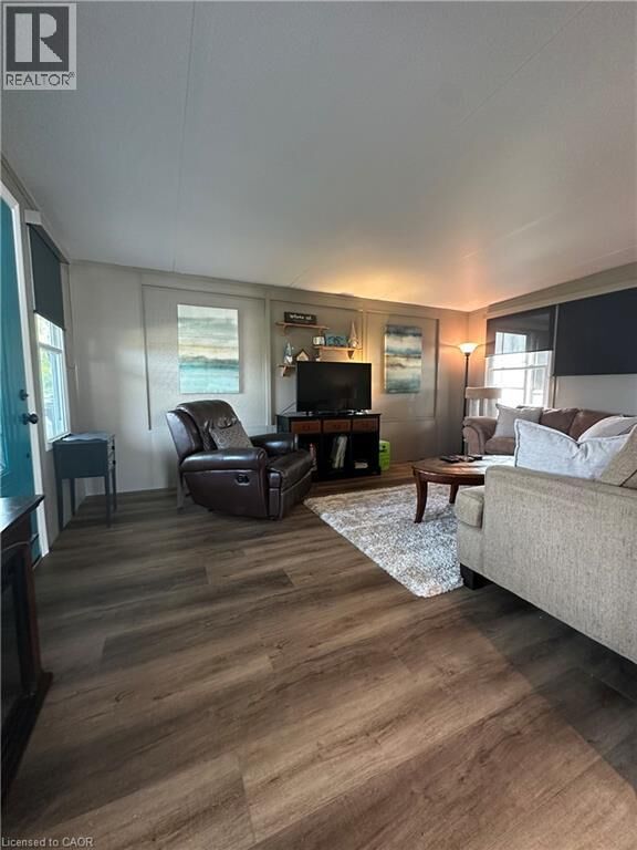 Property Photo:  2325 Victoria Avenue 223  ON L0S 1C0 