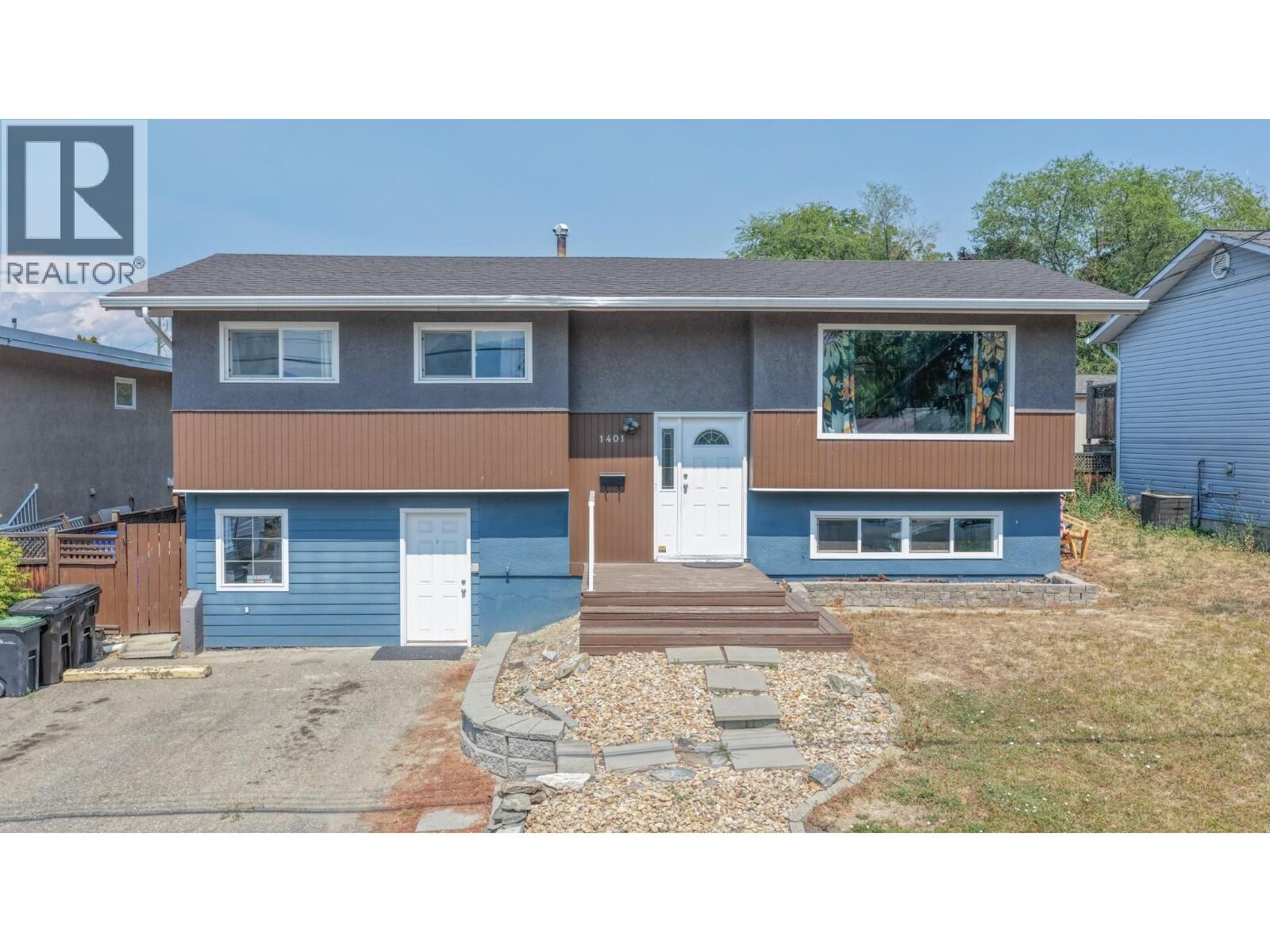 Property Photo:  1401 29 Avenue  BC V1T 1Y4 