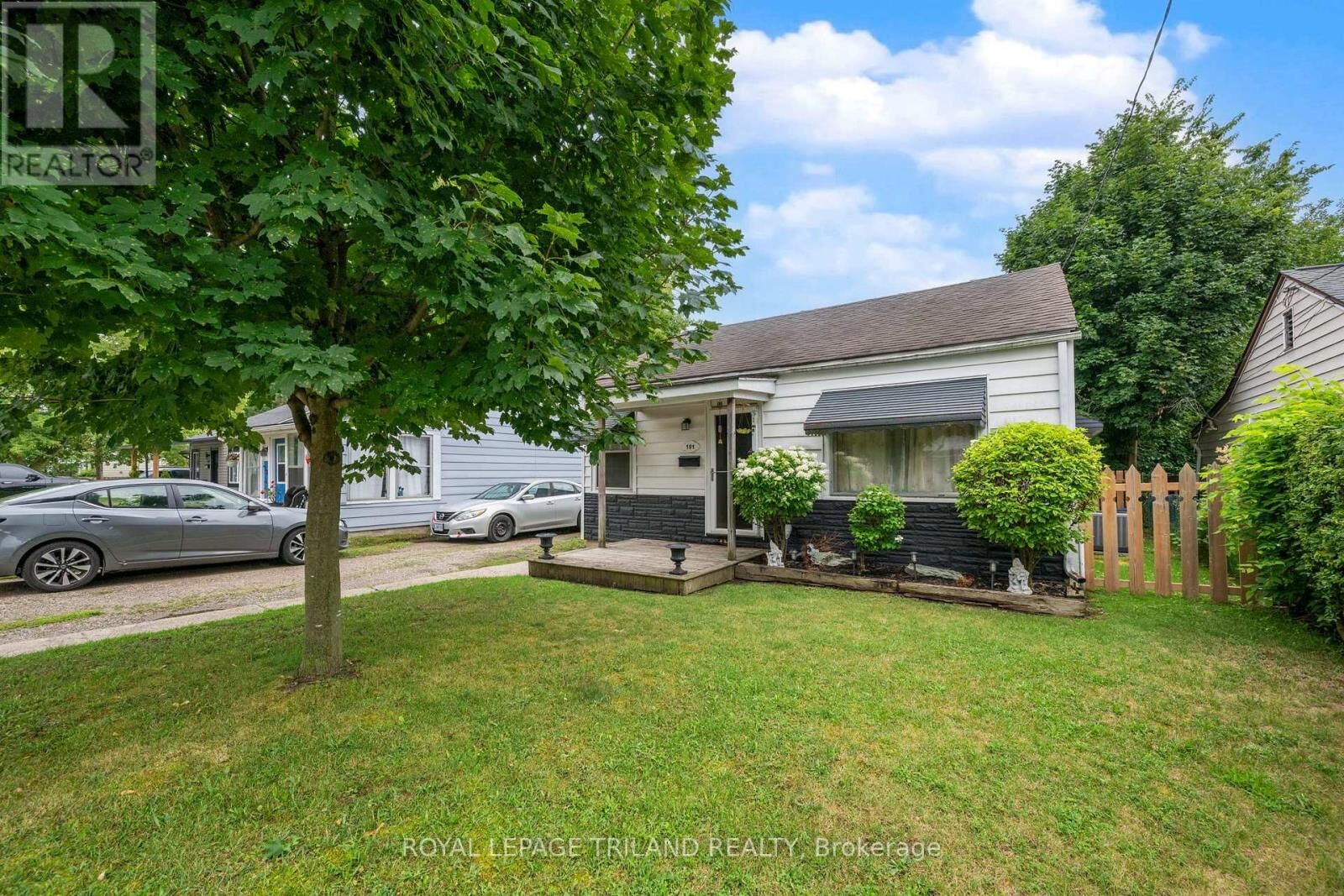Property Photo: 191 Elgin Street ON N5Z 2T9