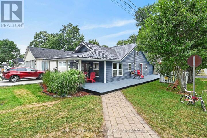 Property Photo:  352 Schooley Road  ON L0S 1B0 