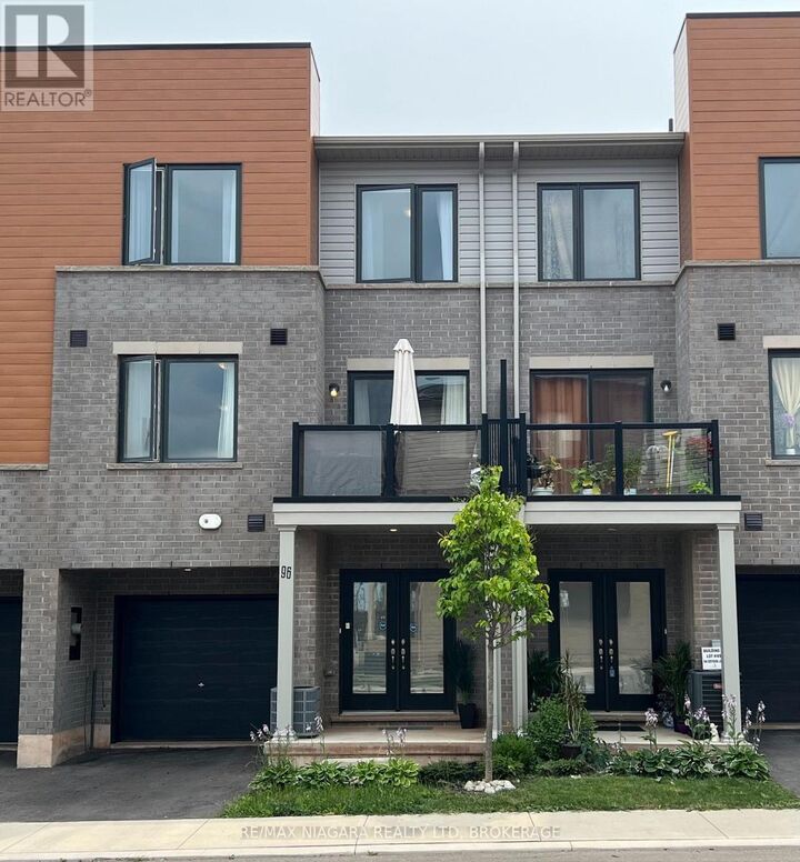 Property Photo:  96 Dryden Lane 48  ON L8H 0B6 