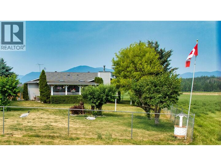 915 Hushcroft Rd Street — photo 1