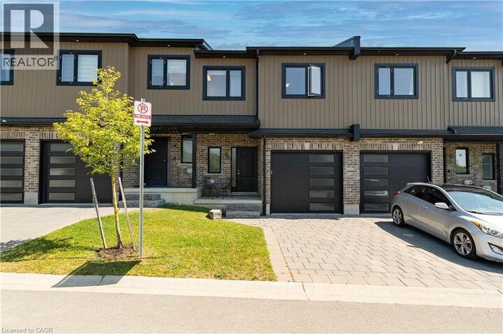 811 Sarnia Road 18 — photo 1