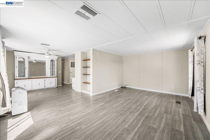 Property Photo:  1140 Via Cristobal  CA 94551 
