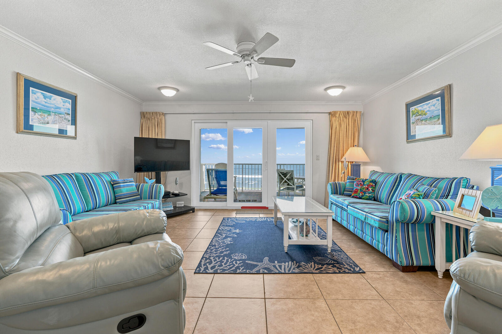 Property Photo:  6213 Thomas Drive Unit 609  FL 32408 