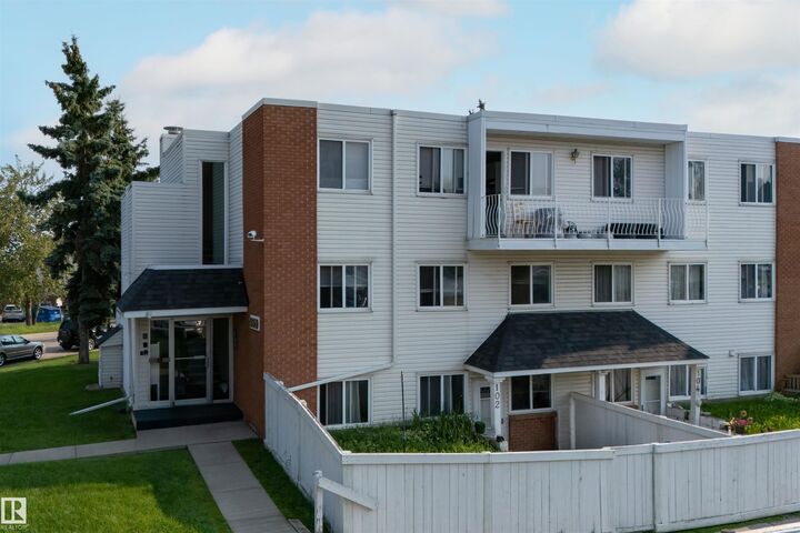 Property Photo:  14520 52 Street NW 102  AB T5A 3K5 