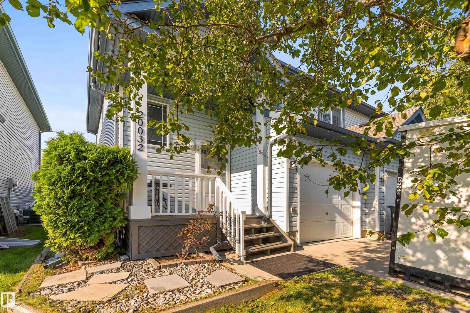 Property Photo:  20032 53A Avenue NW  AB T6M 2W4 