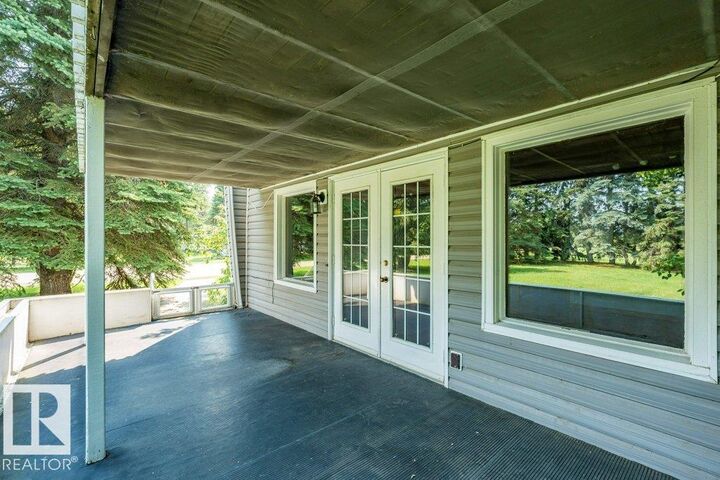 Property Photo: 473068 Rge Road 243 A AB T0C 1Z0