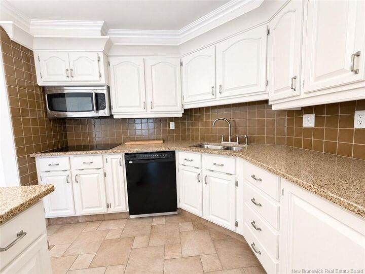 Property Photo:  191 Queen Street 206  NB E1C 1L3 