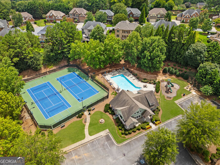 Property Photo: 5605 Viewpoint Ct Court GA 30024