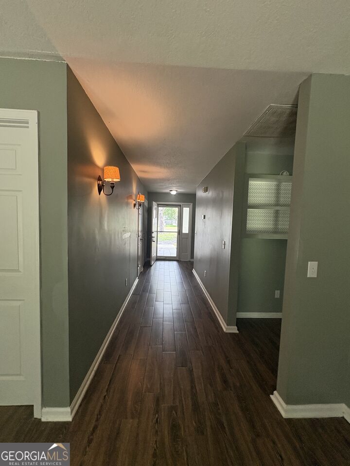 Property Photo: 112 Boxwood Court GA 31548