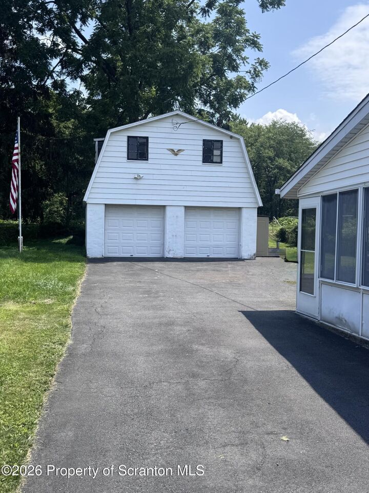 Property Photo:  526 River Street  PA 18519 