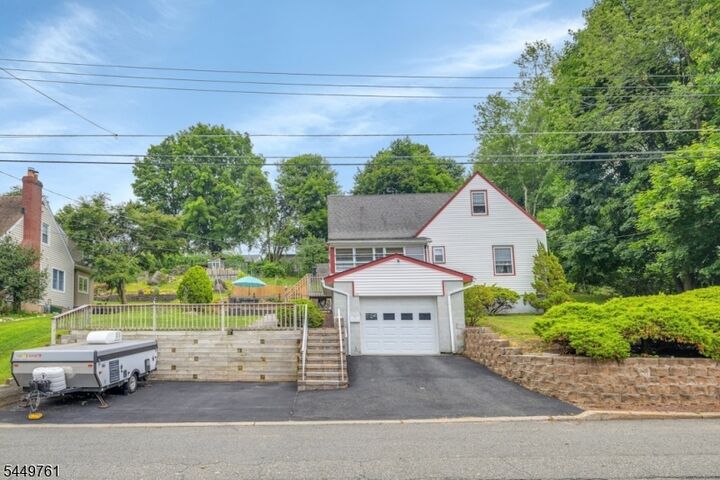 Property Photo:  20 Koclas Dr  NJ 07857 