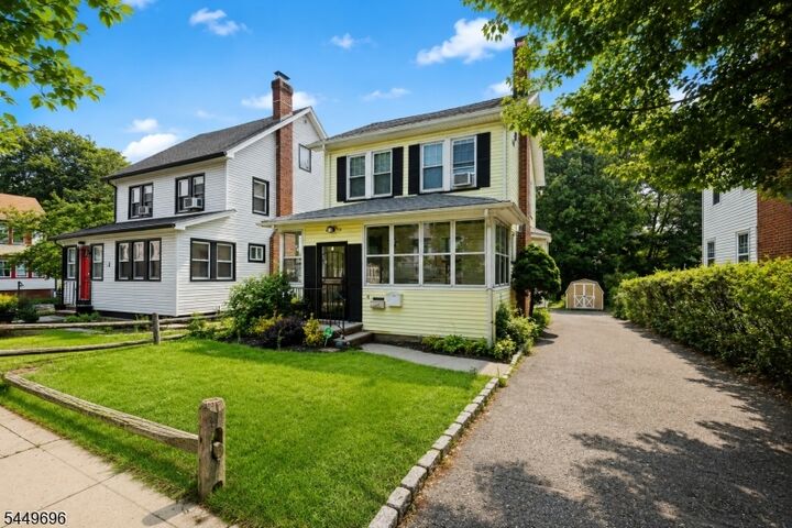 Property Photo:  4 James Ct  NJ 07052 