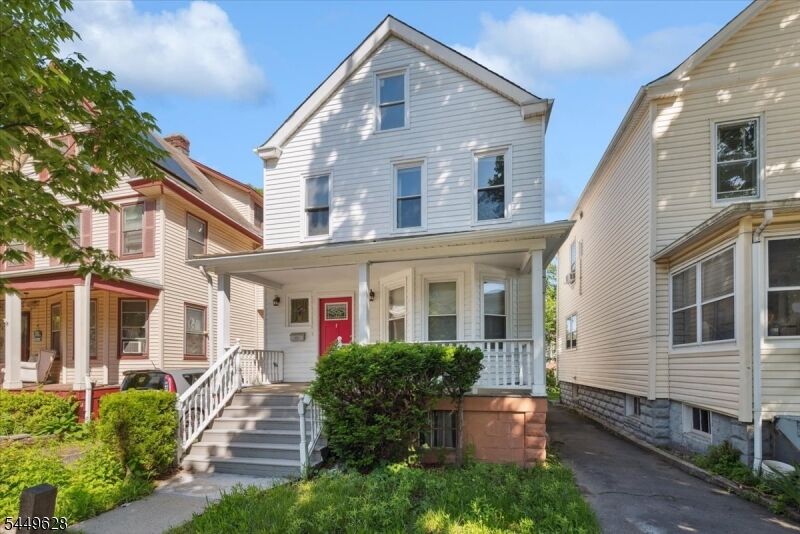 Property Photo:  227 Waverly Pl  NJ 07079 