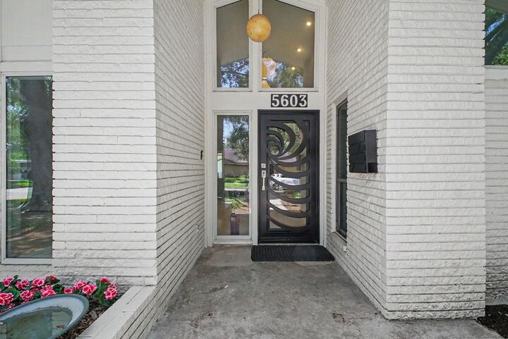 Property Photo:  5603 Grape Street  TX 77096 