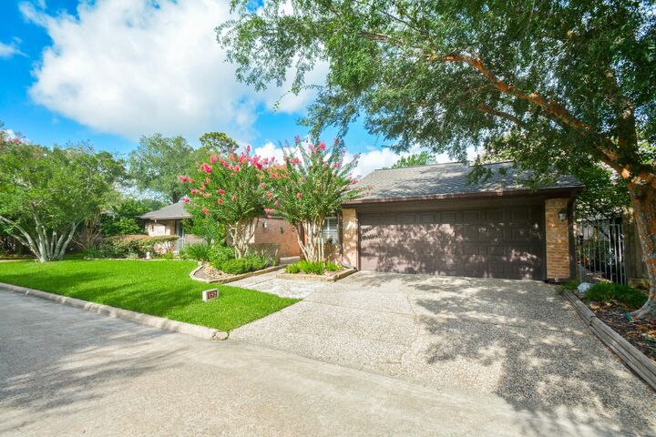 Property Photo: 12800 Briar Forest Drive 152 TX 77077
