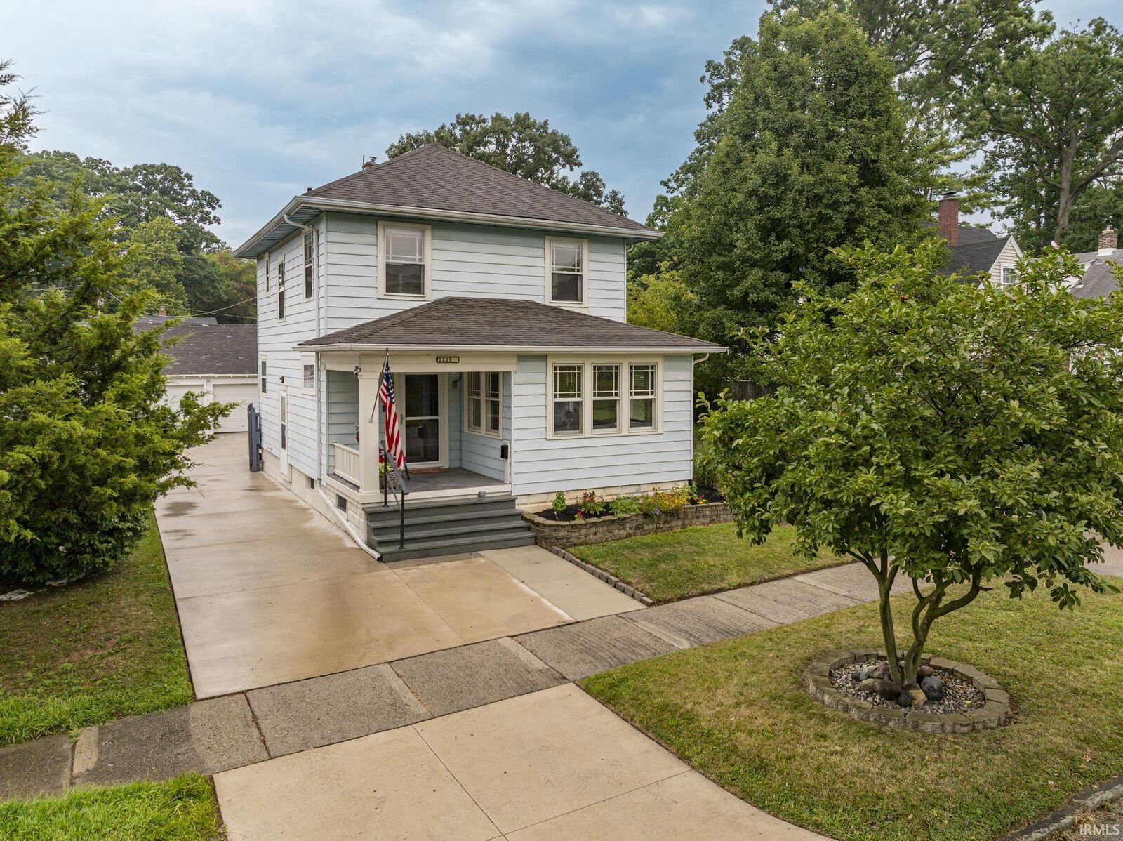 Property Photo: 2225 Curdes Avenue IN 46805