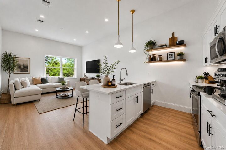 Property Photo:  48 North Street 206  NY 10940 