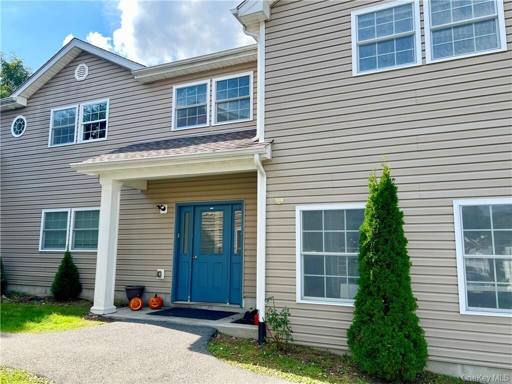 Property Photo: 914 S Lake Boulevard B2 NY 10541
