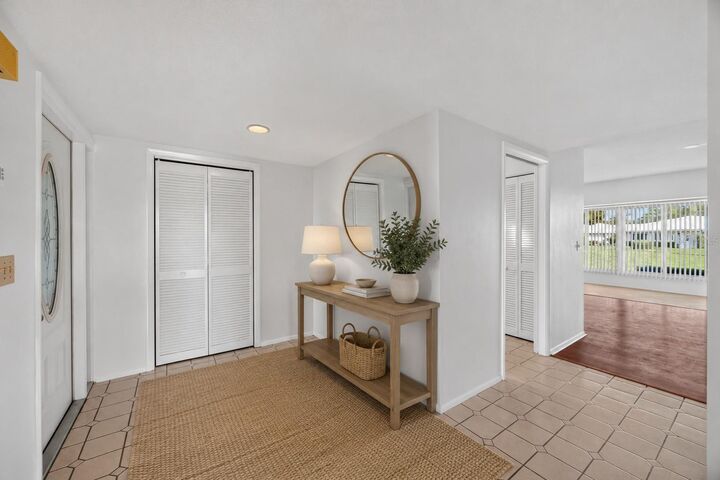 Property Photo:  6510 11th Avenue W  FL 34209 