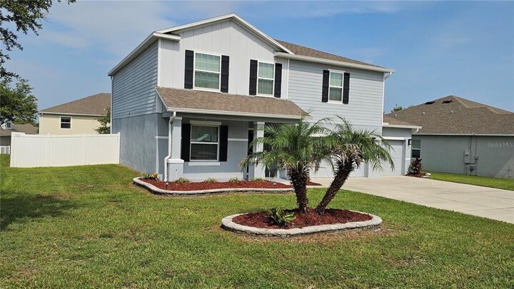 Property Photo: 1921 Bell Creek Loop FL 34731