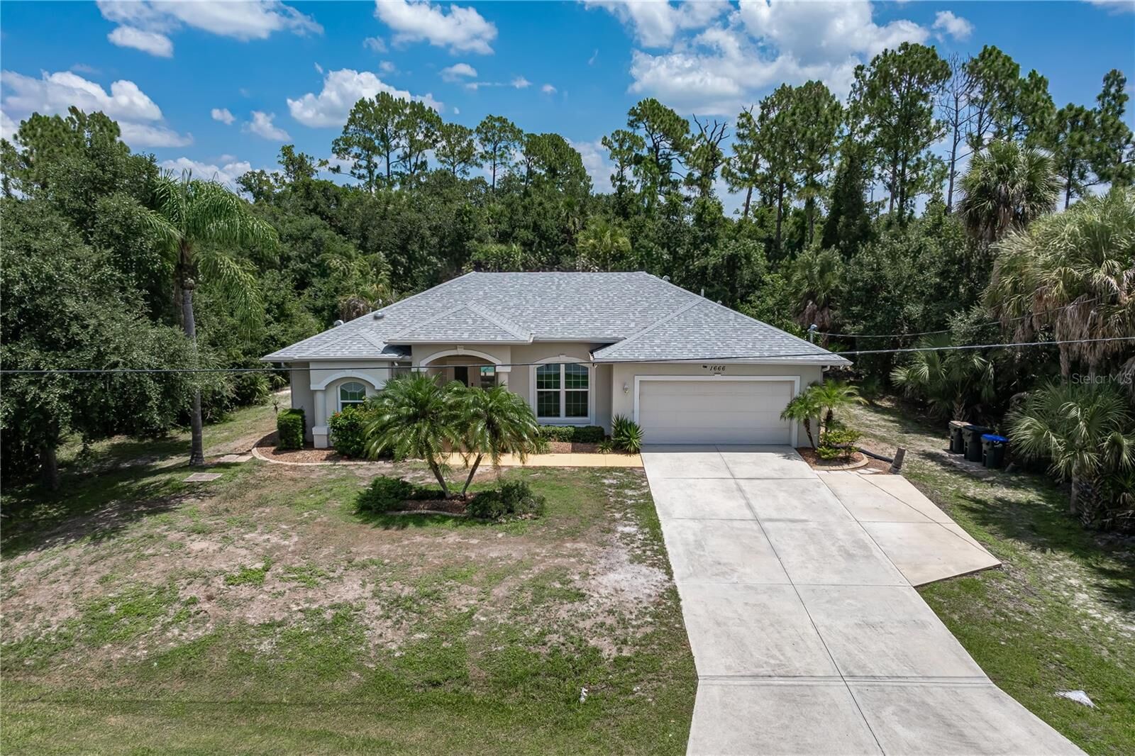 Property Photo:  1666 Purple Lane  FL 34286 