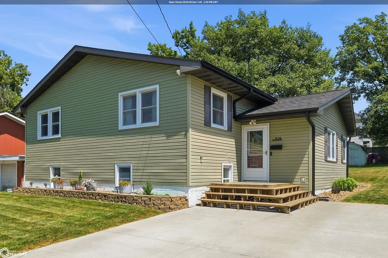 Property Photo: 926 Prairie Street IA 50112