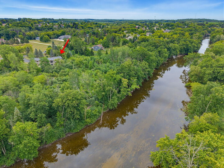 Property Photo:  N5471 Loraine Dr  WI 53021 