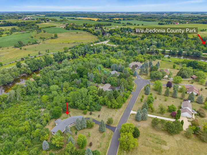 Property Photo: N5471 Loraine Dr WI 53021