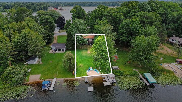 Property Photo:  45713 E Peninsula Drive E  MI 49056 