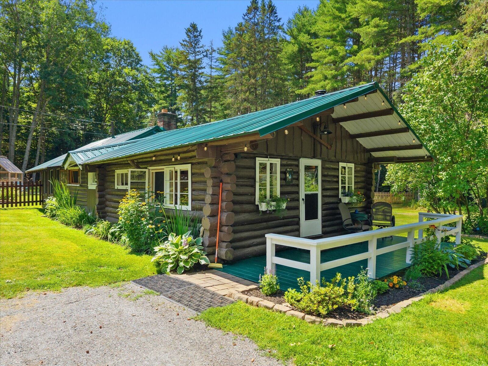 Property Photo: 1002 Bennoch Road ME 04468