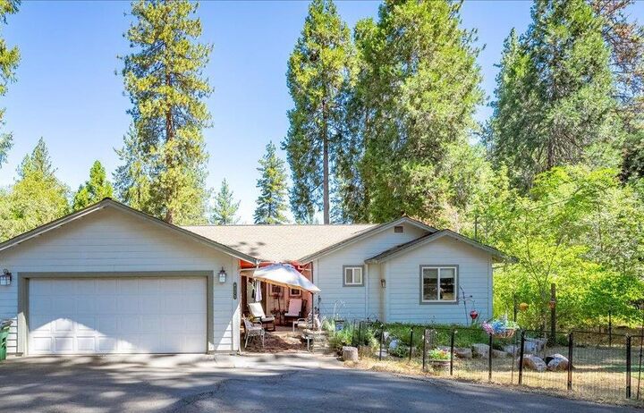 Property Photo:  4375 Harness Tract Road  CA 95709 