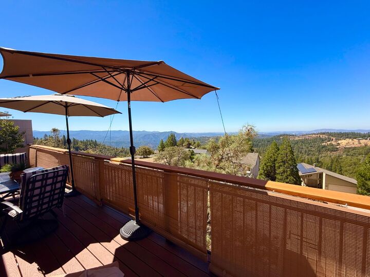 Property Photo: 1138 Heather Drive CA 95247