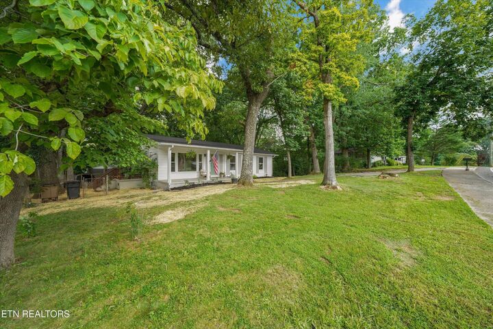 Property Photo:  3604 Sisk Rd  TN 37921 